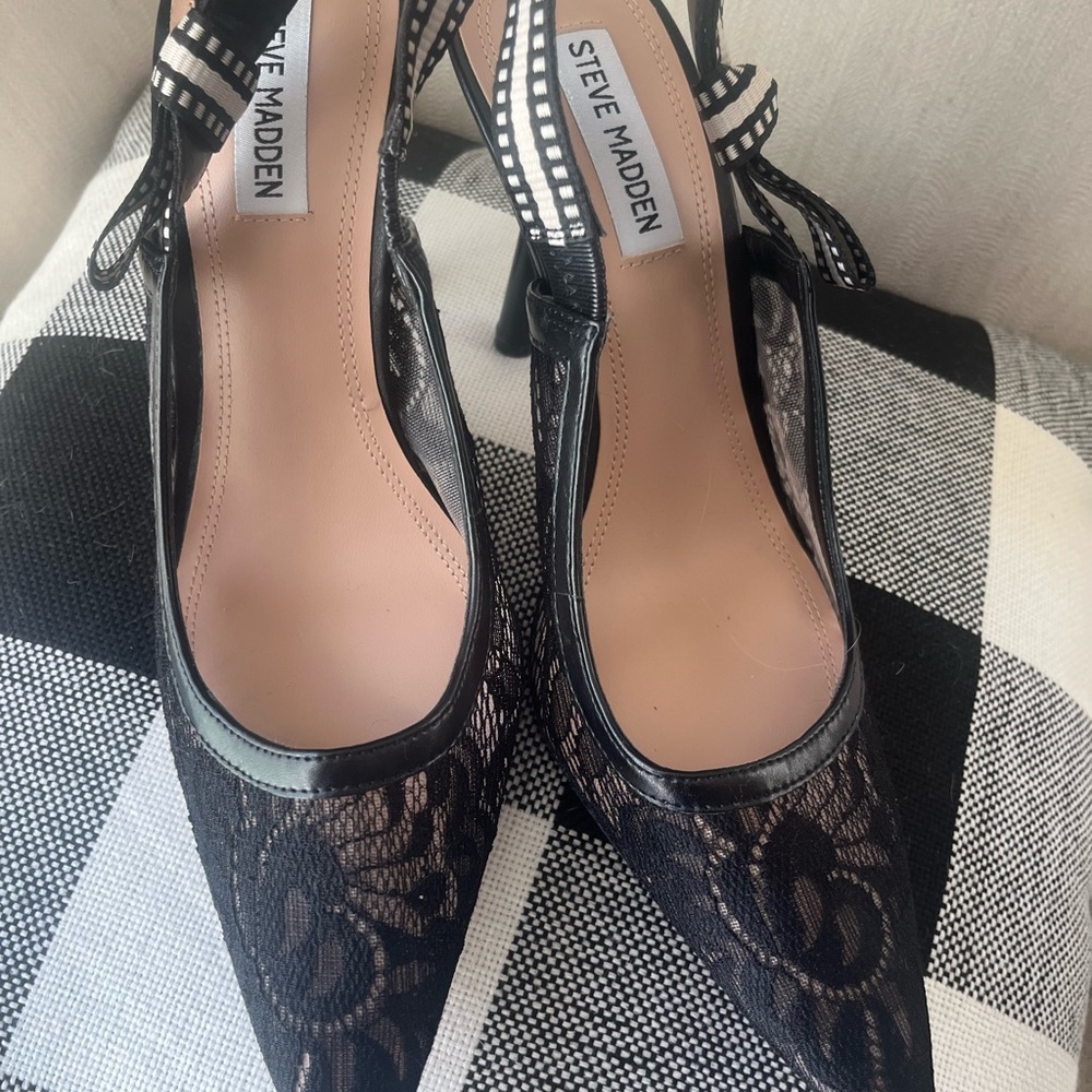 Steve Madden Black Lace Heels with Ribbon Detail